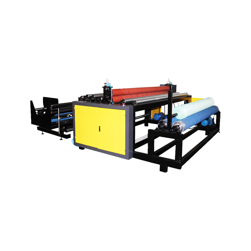 Non-woven fabric slitting machine