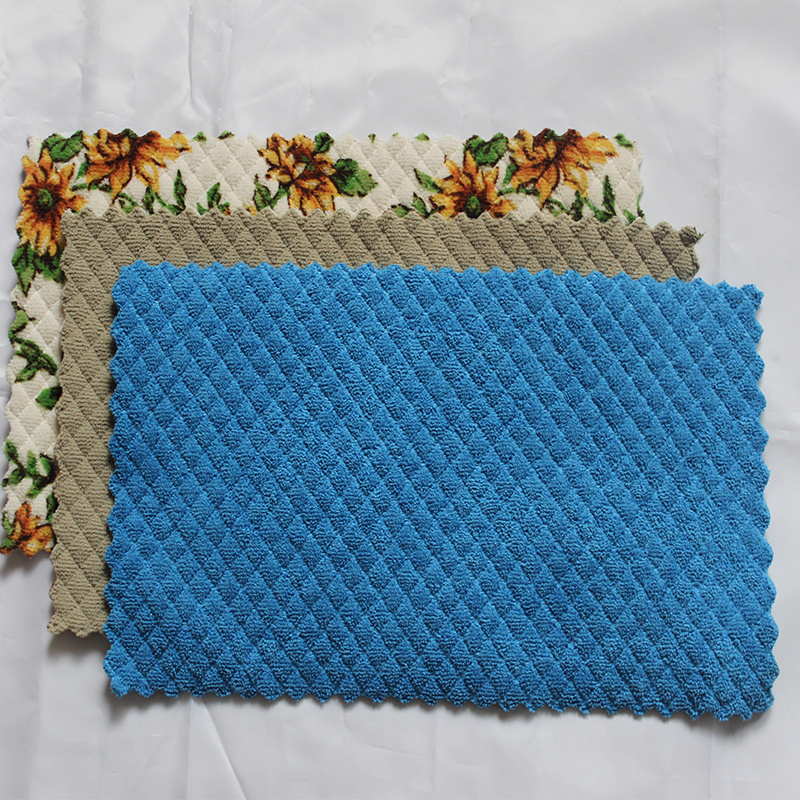 Ultrasonic composite embossing cutting machine Ultrasonic composite embossing cutting machine