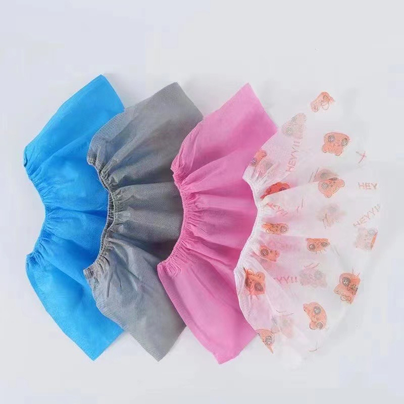 Disposable non woven shoe cover making machine