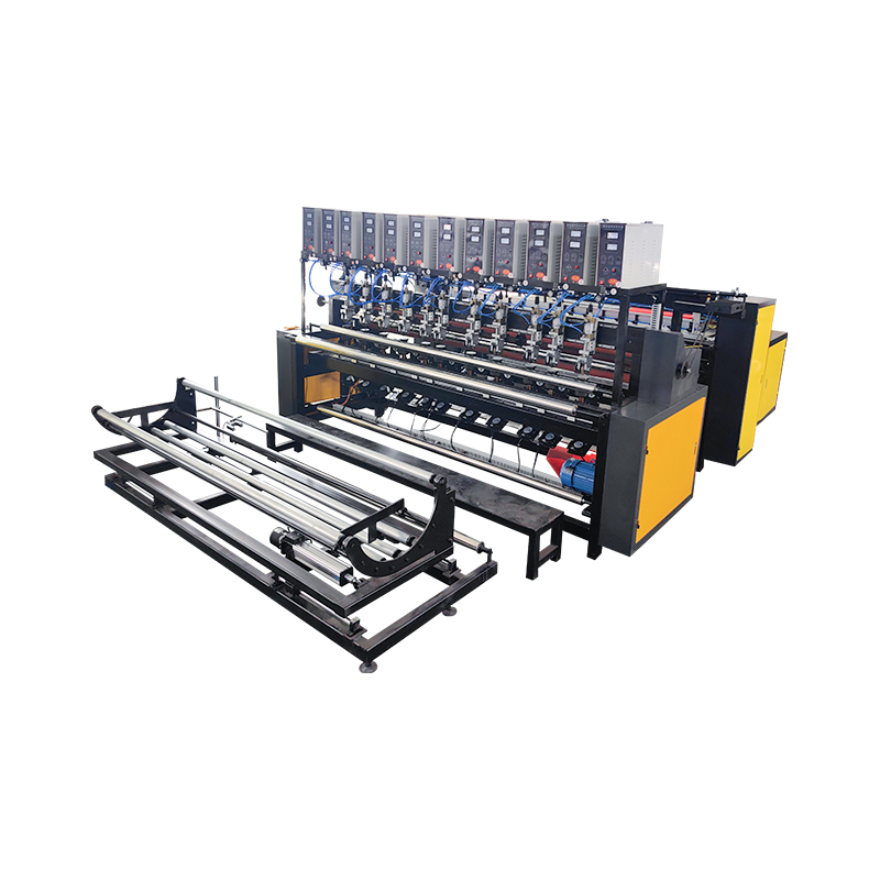 AH-2200 Ultrasonic Slitting and Cross-Cutting Machine AH-2200 Ultrasonic Slitting and Cross-Cutting Machine